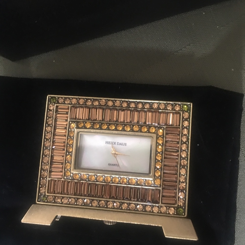 Heidi Daus Desk clock. Swarovski crystals